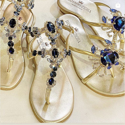 Gold & blue. 💙✨💙✨💙✨ 

#sandals...